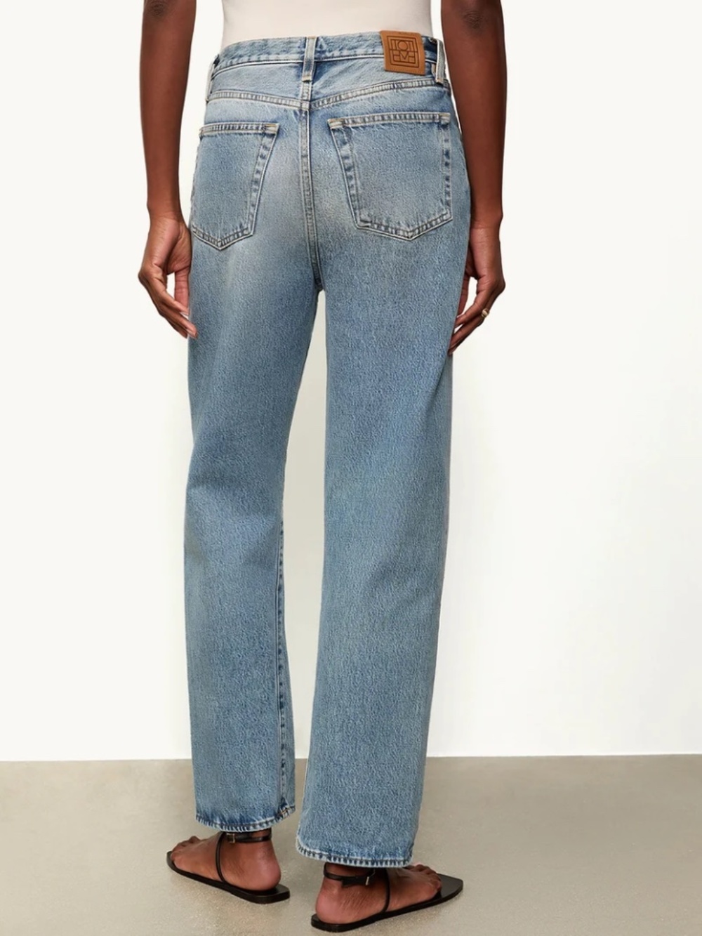 Toteme Twisted Seam Jean - Picture 4 of 11